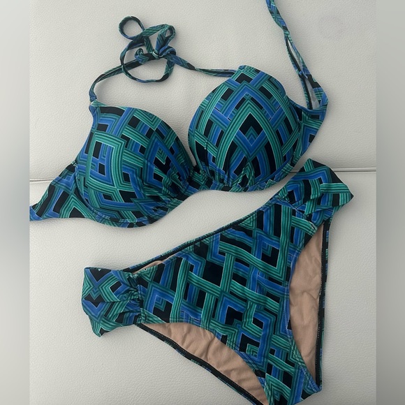 Classic Other - Brazilian Bikini Classic Geometric Nwot